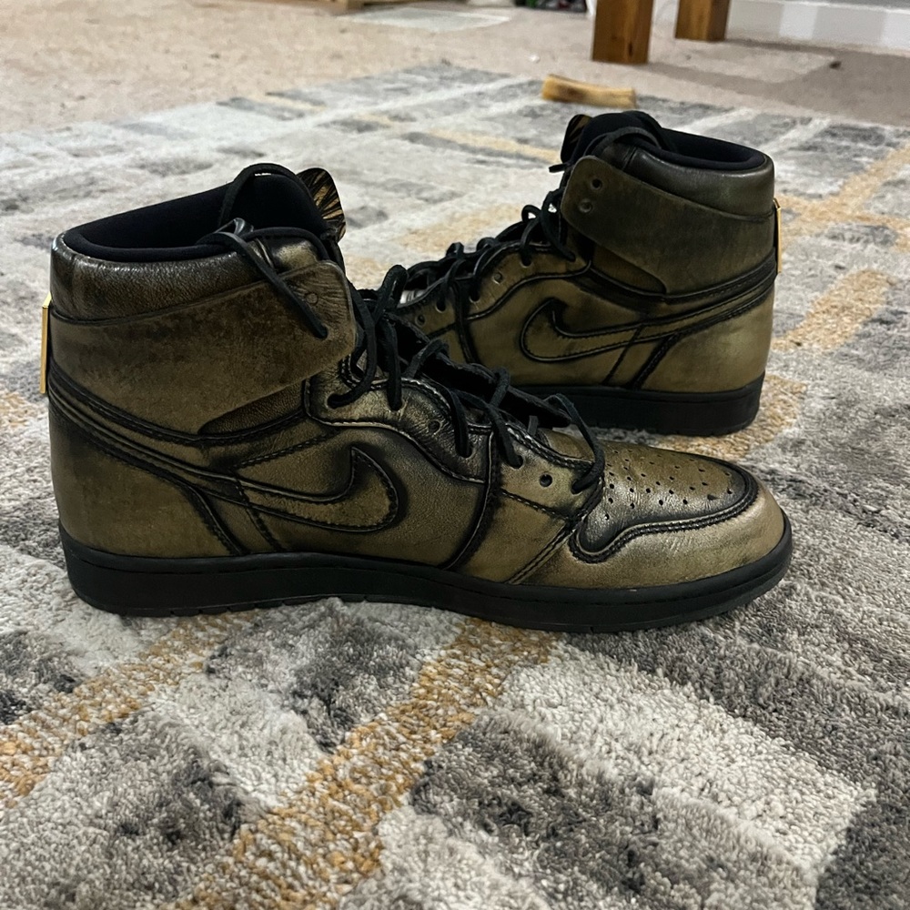 black gold air jordan